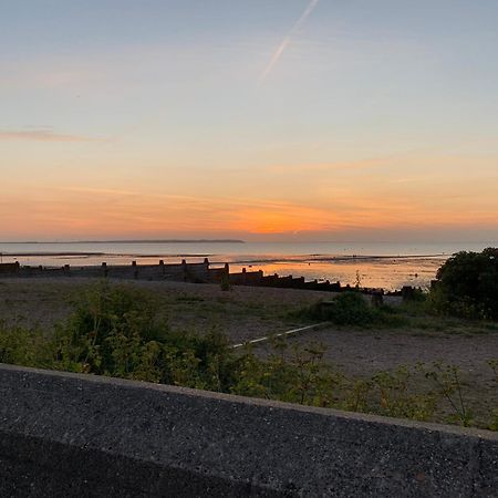 Salty Shore By The Beach In Whitstable Exterior foto